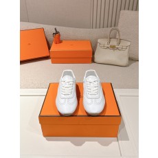 에르메스(HERMES) 스웨이드 고트 레더 스니커즈 신발