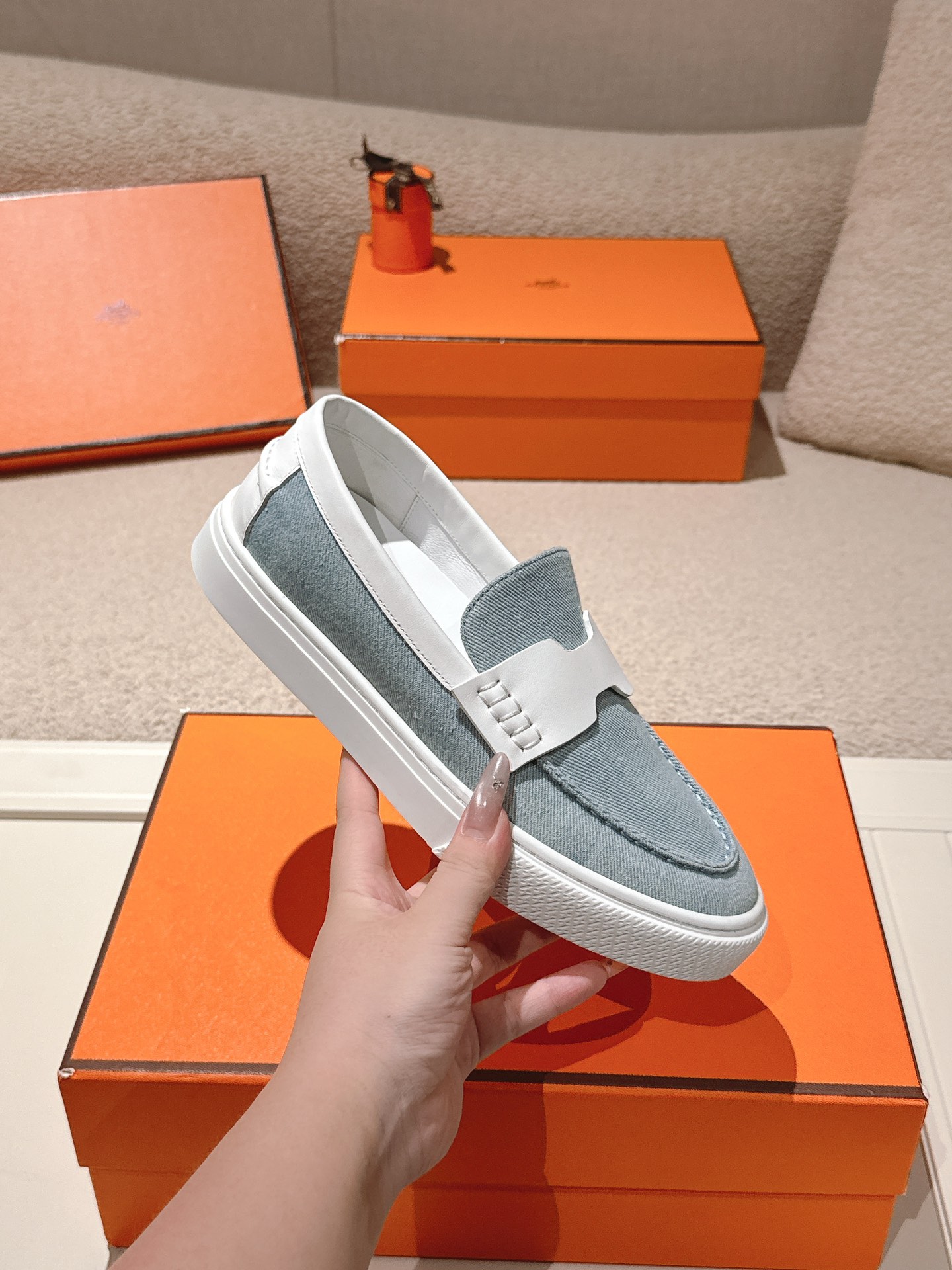 에르메스(HERMES) 플랫폼 커플 로퍼 스니커즈 신발