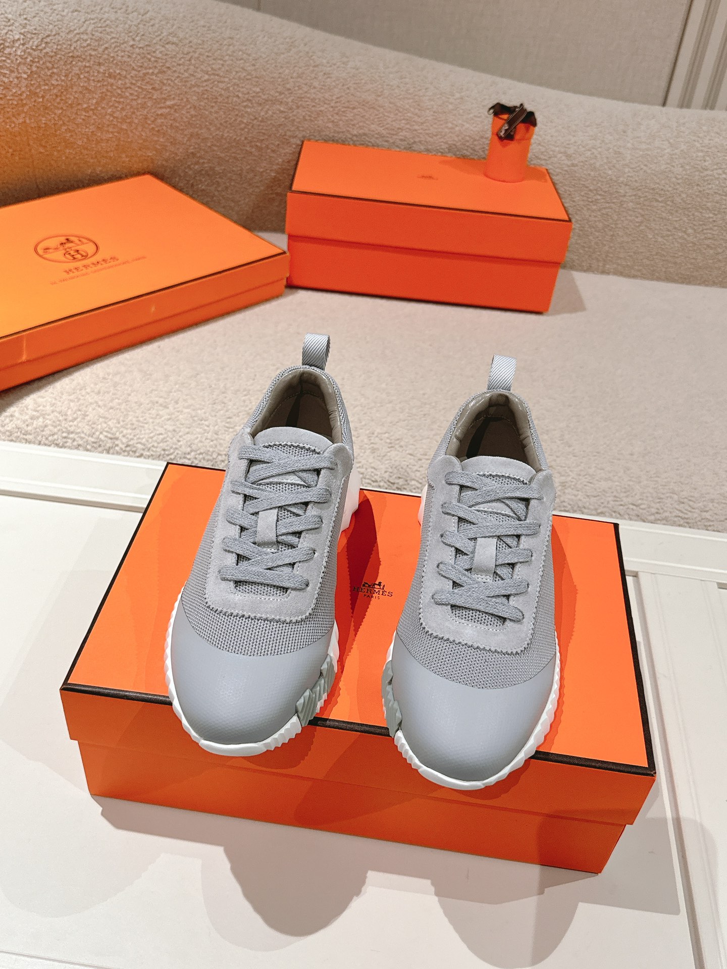 에르메스(HERMES) 클래식 어글리 스니커즈 신발