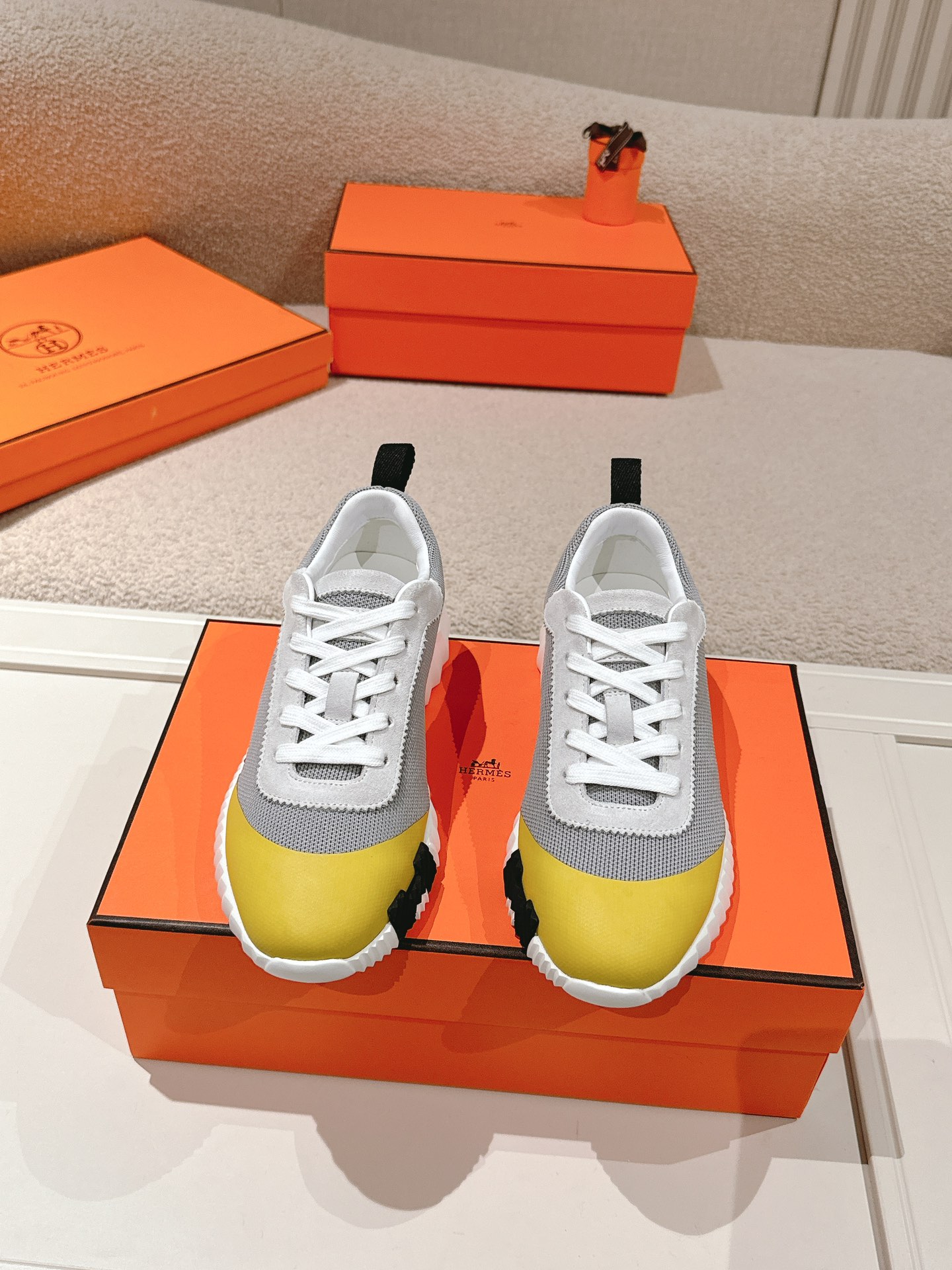 에르메스(HERMES) 클래식 어글리 스니커즈 신발