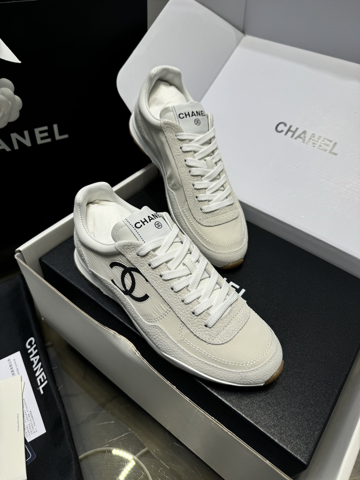 샤넬(Chanel) 스니커즈 신발