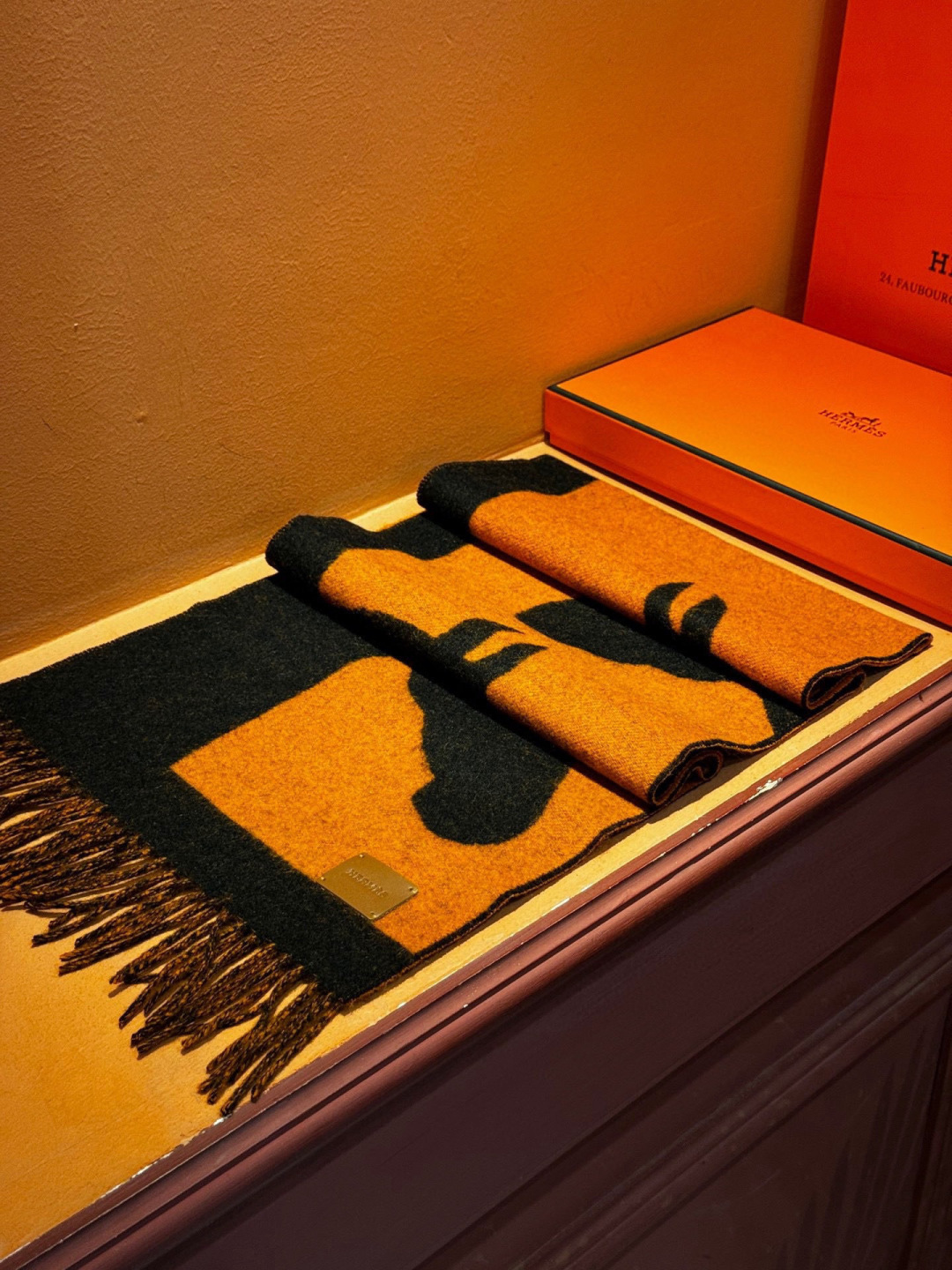 에르메스(HERMES) Entrelacs Equestres 목도리 스카프