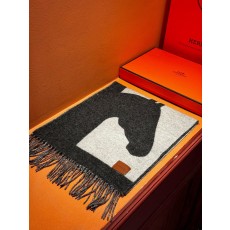 에르메스(HERMES) Entrelacs Equestres 목도리 스카프