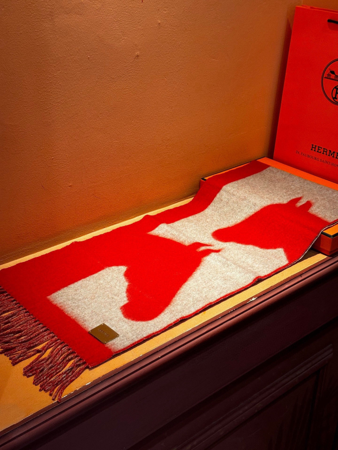 에르메스(HERMES) Entrelacs Equestres 목도리 스카프