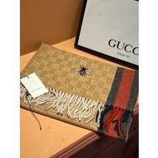구찌(GUCCI) 꿀벌 자수 캐시미어 목도리 스카프