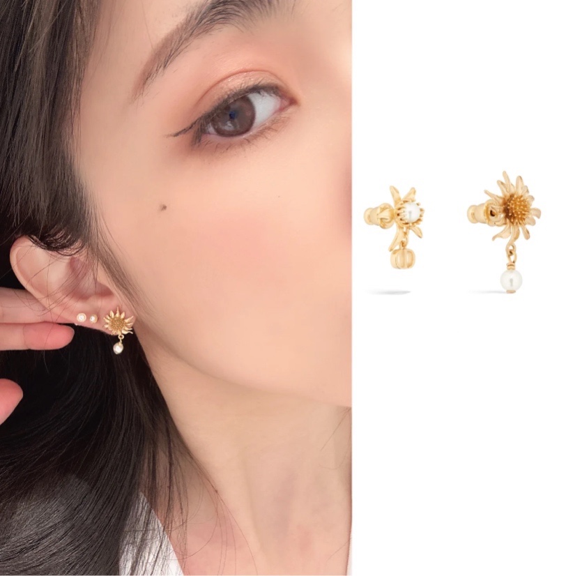 디올(DIOR) CD 진주 플라워 귀걸이 악세사리