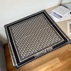 디올(DIOR) 오블리크 실크 스카프