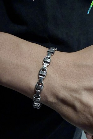 크롬하츠(CHROME HEARTS) 클래식 빈티지 피스 팔찌 악세사리