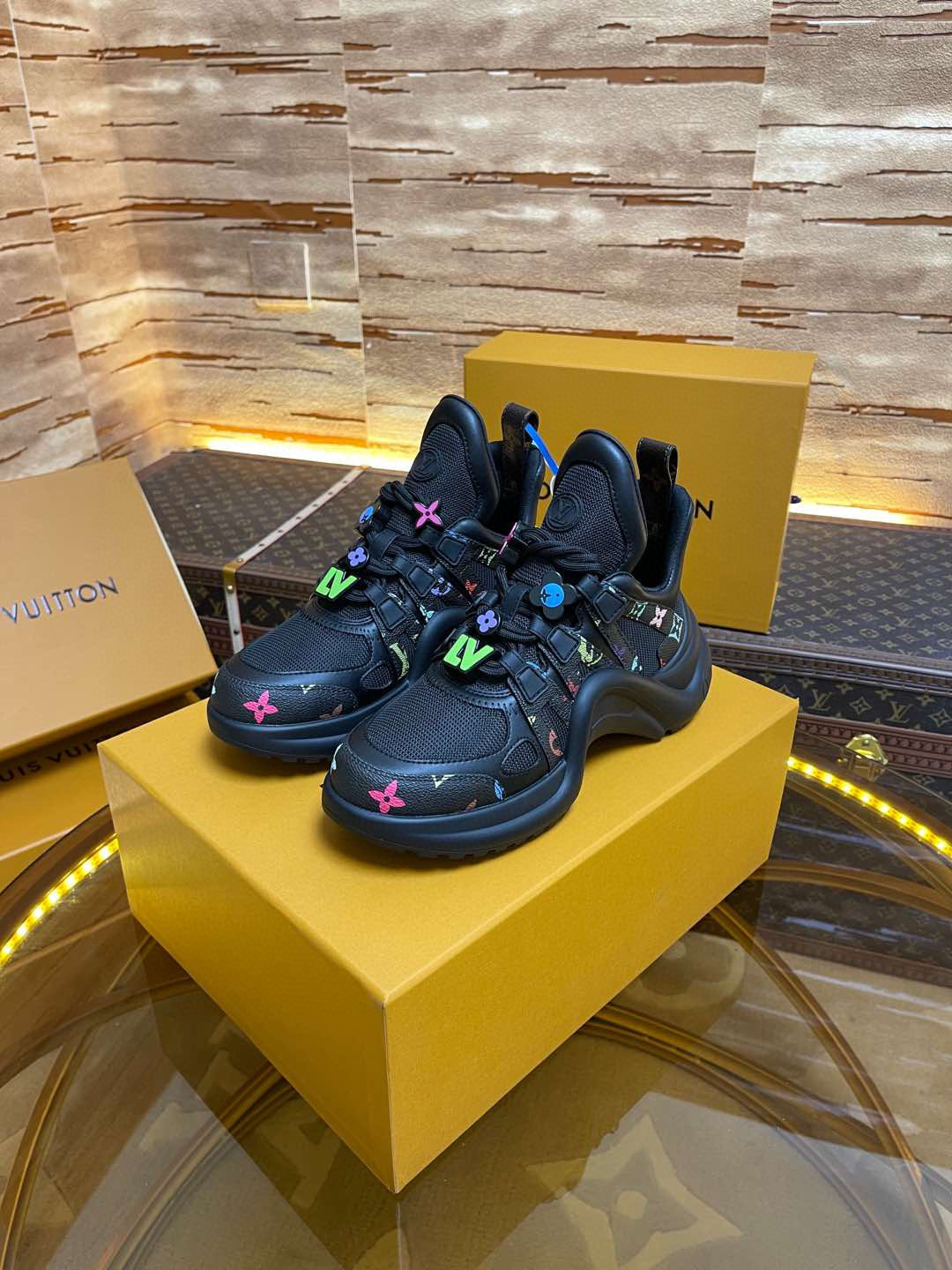 루이비통(LV) 무라카미 다카시 콜라보 아치라이트 스니커즈 신발