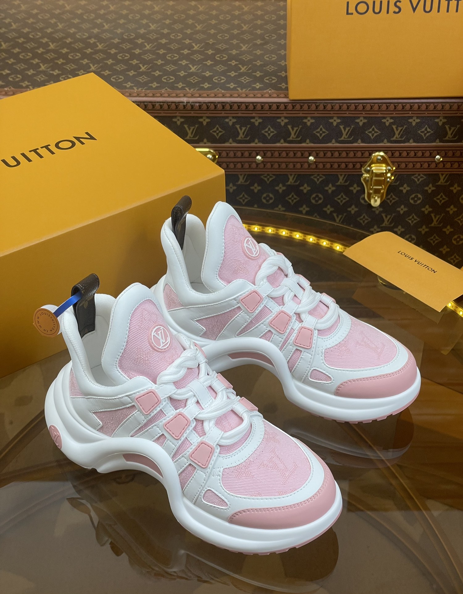 루이비통(LV) L-Archlight 아치라이트 최상위 버전 스니커즈 신발