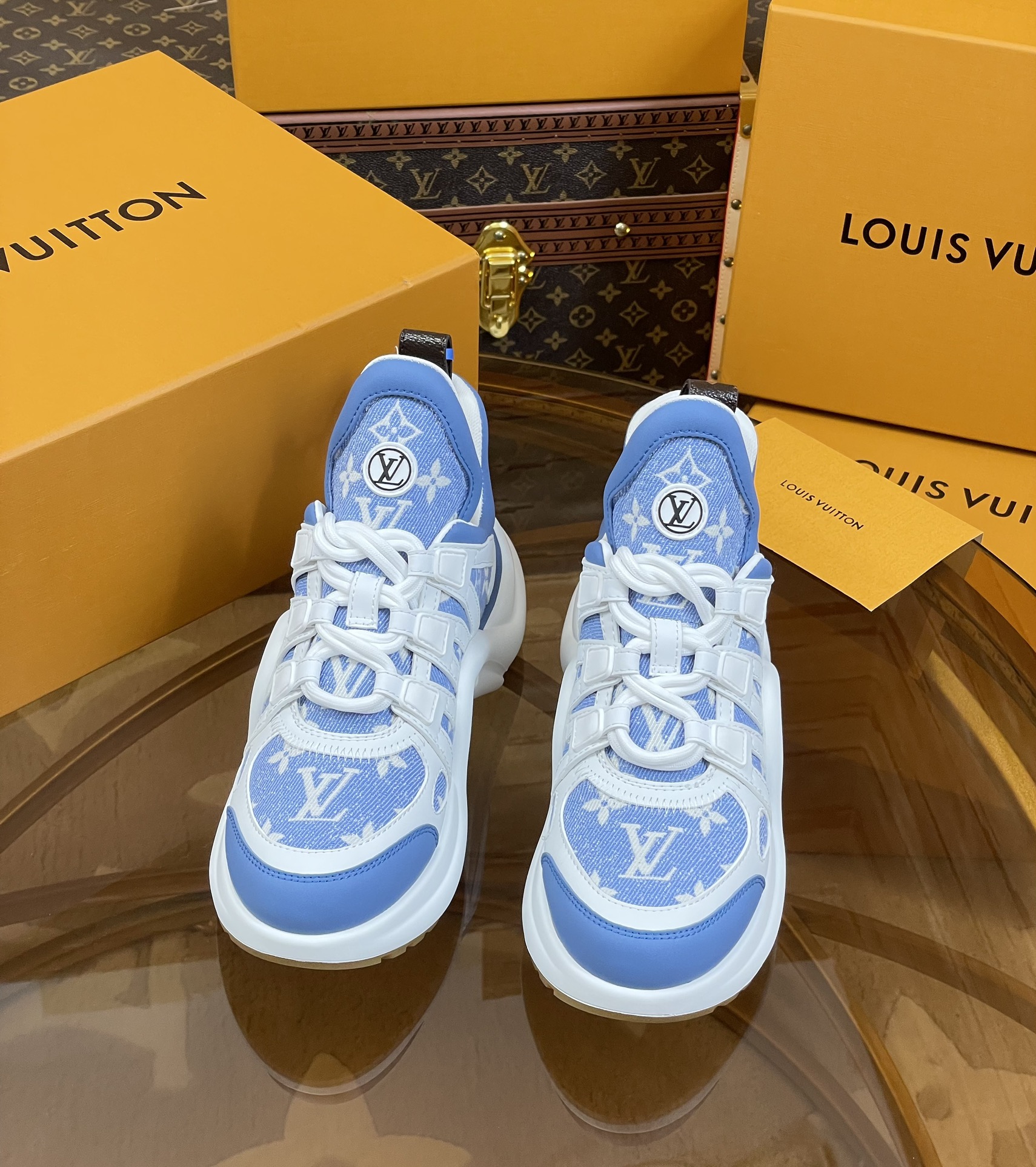 루이비통(LV) L-Archlight 아치라이트 최상위 버전 스니커즈 신발