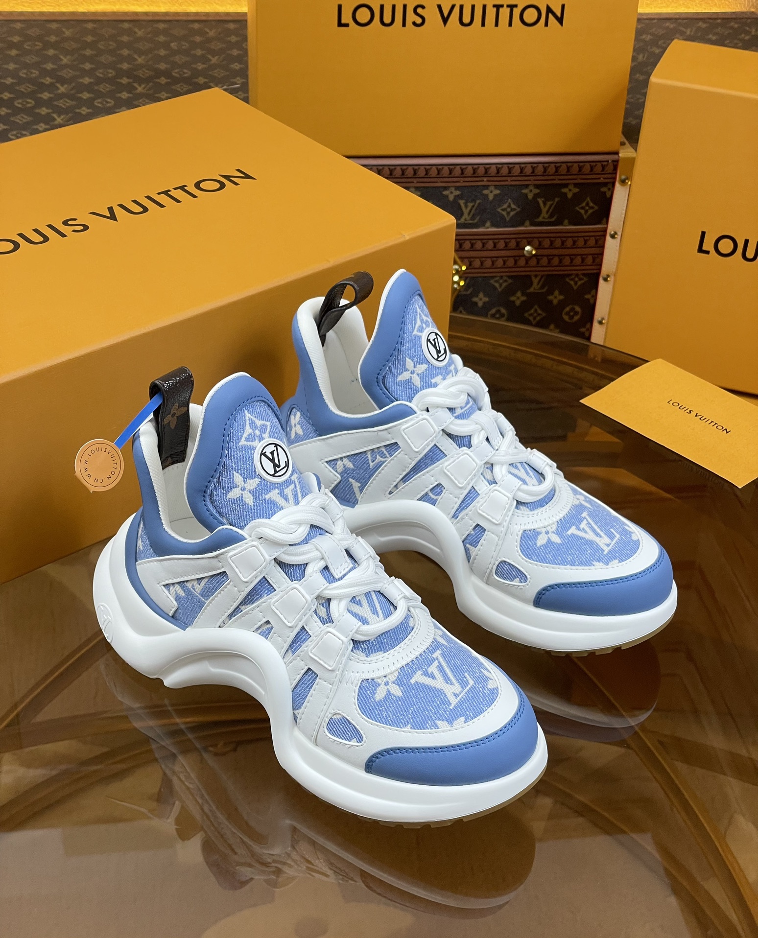 루이비통(LV) L-Archlight 아치라이트 최상위 버전 스니커즈 신발