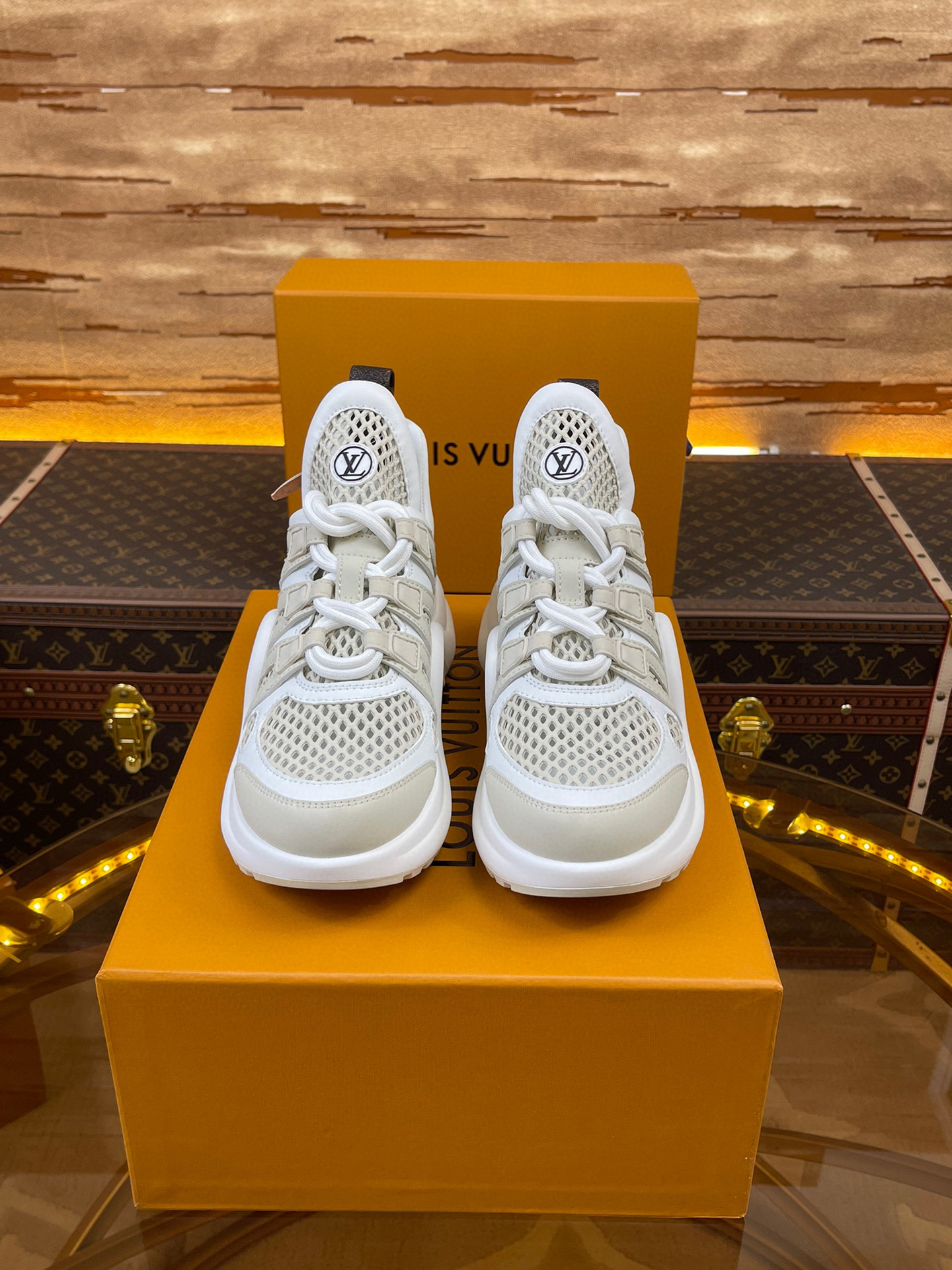 루이비통(LV) L-Archlight 아치라이트 최상위 버전 스니커즈 신발