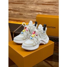 루이비통(LV) Archlight 플라워 버튼 아치라이트 스니커즈 신발