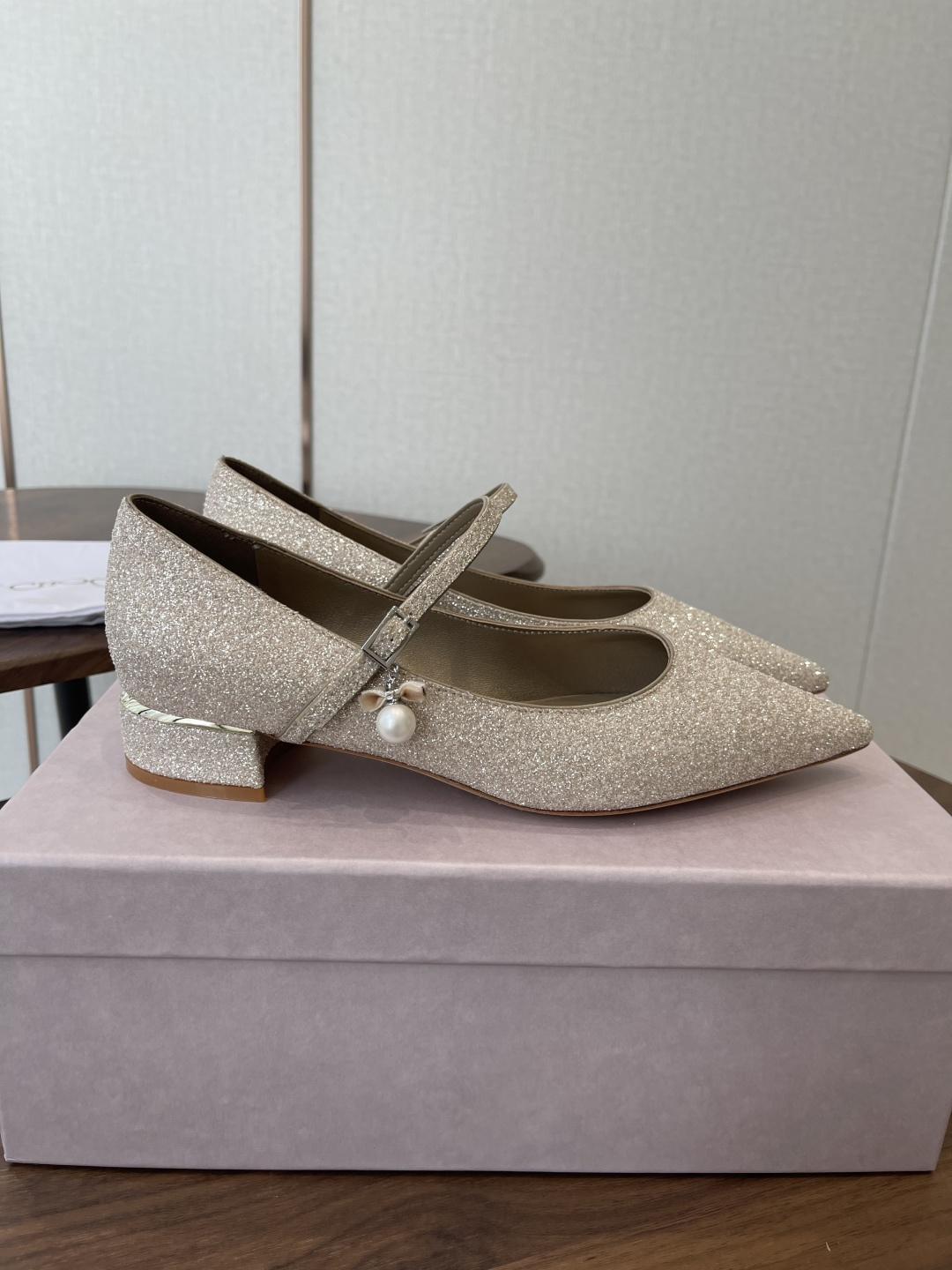 지미추(JIMMYCHOO) 진주 드롭 메리제인 플랫 슈즈 구두 신발