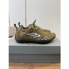 발렌시아가(Balenciaga) 먼데이 울트라(Monday Ultra) 스니커즈 신발