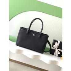 샤넬(CHANEL) 세르프(Cerf) 토트백 블랙 은장 (미디움)
