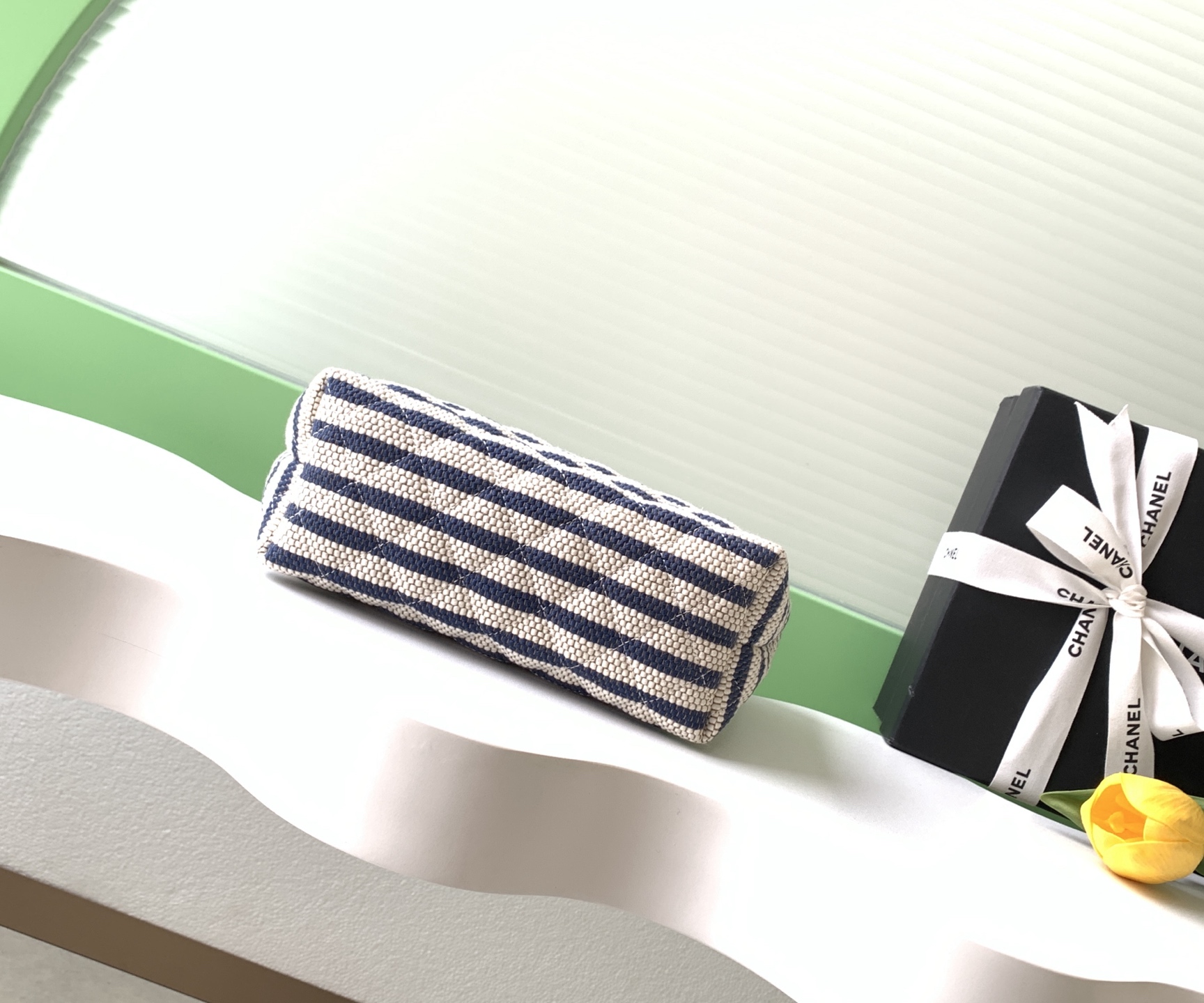 샤넬(CHANEL) 26C 네이비 스트라이프 클러치 백 가방