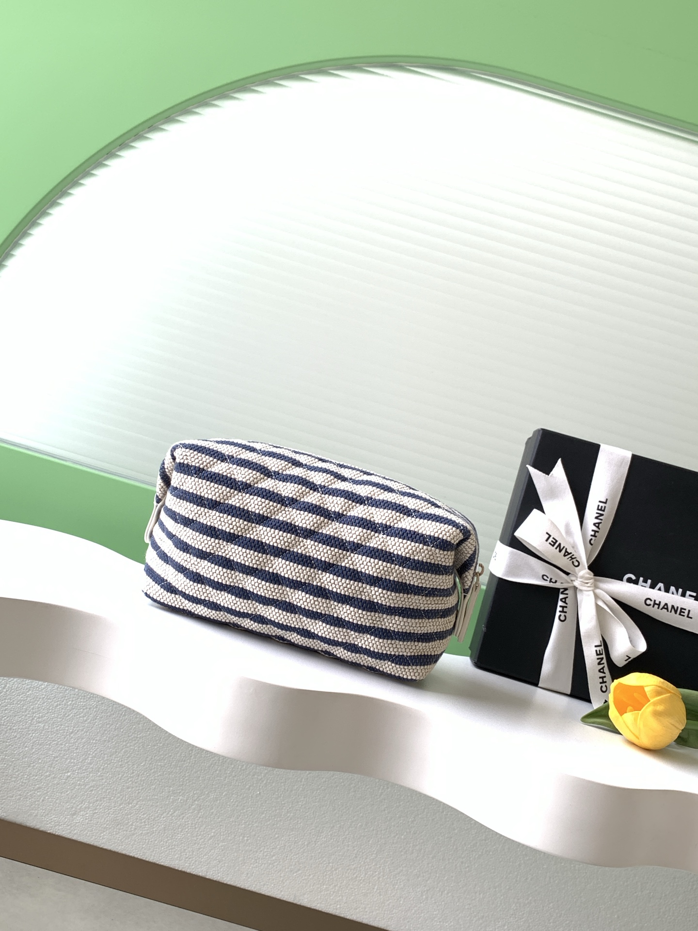 샤넬(CHANEL) 26C 네이비 스트라이프 미니 클러치 파우치 백 가방