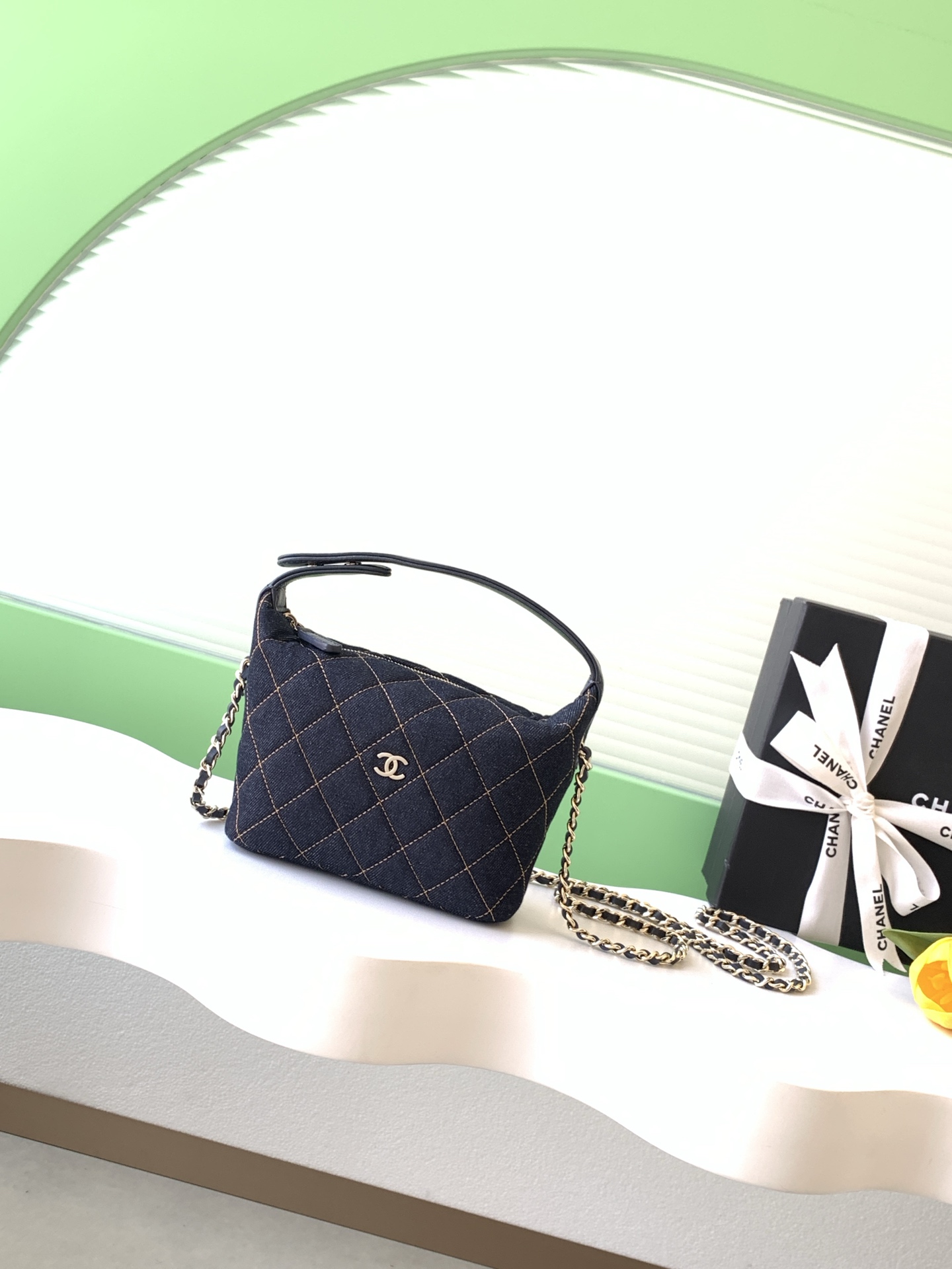 샤넬(CHANEL) 26P 데님 런치박스 숄더백 가방