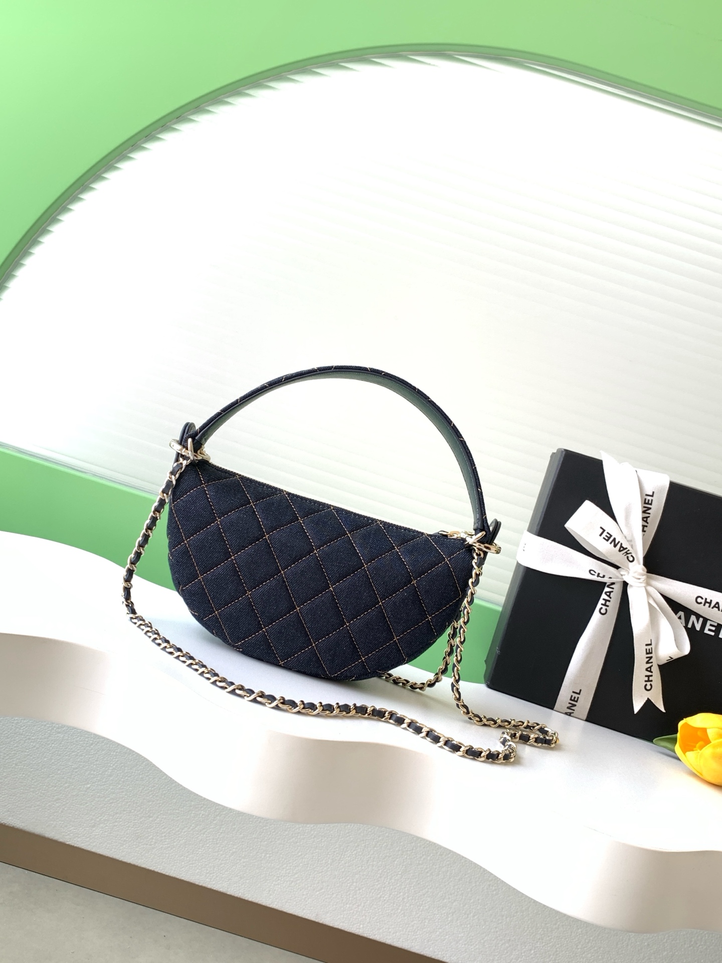 샤넬(CHANEL) 26P 데님 호보백 가방 (반달백)