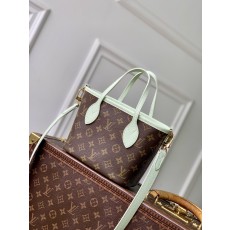 루이비통(LV) 네버풀 인사이드 아웃 BB 가방(Neverfull Inside Out BB)