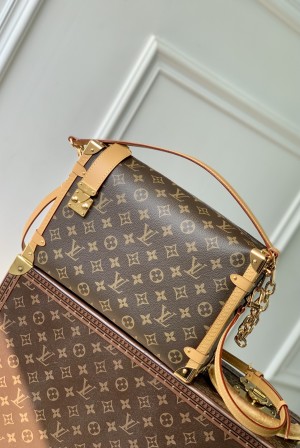 루이비통(LV) 사이드 트렁크 라지 (Side Trunk Large) 가방