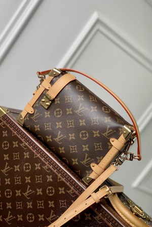 루이비통(LV) 사이드 트렁크 PM (모노그램) 가방