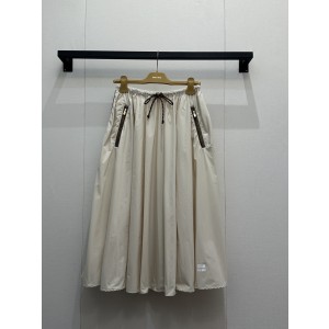 미우미우(MiuMiu) 나일론 벌룬 스커트 치마 의류