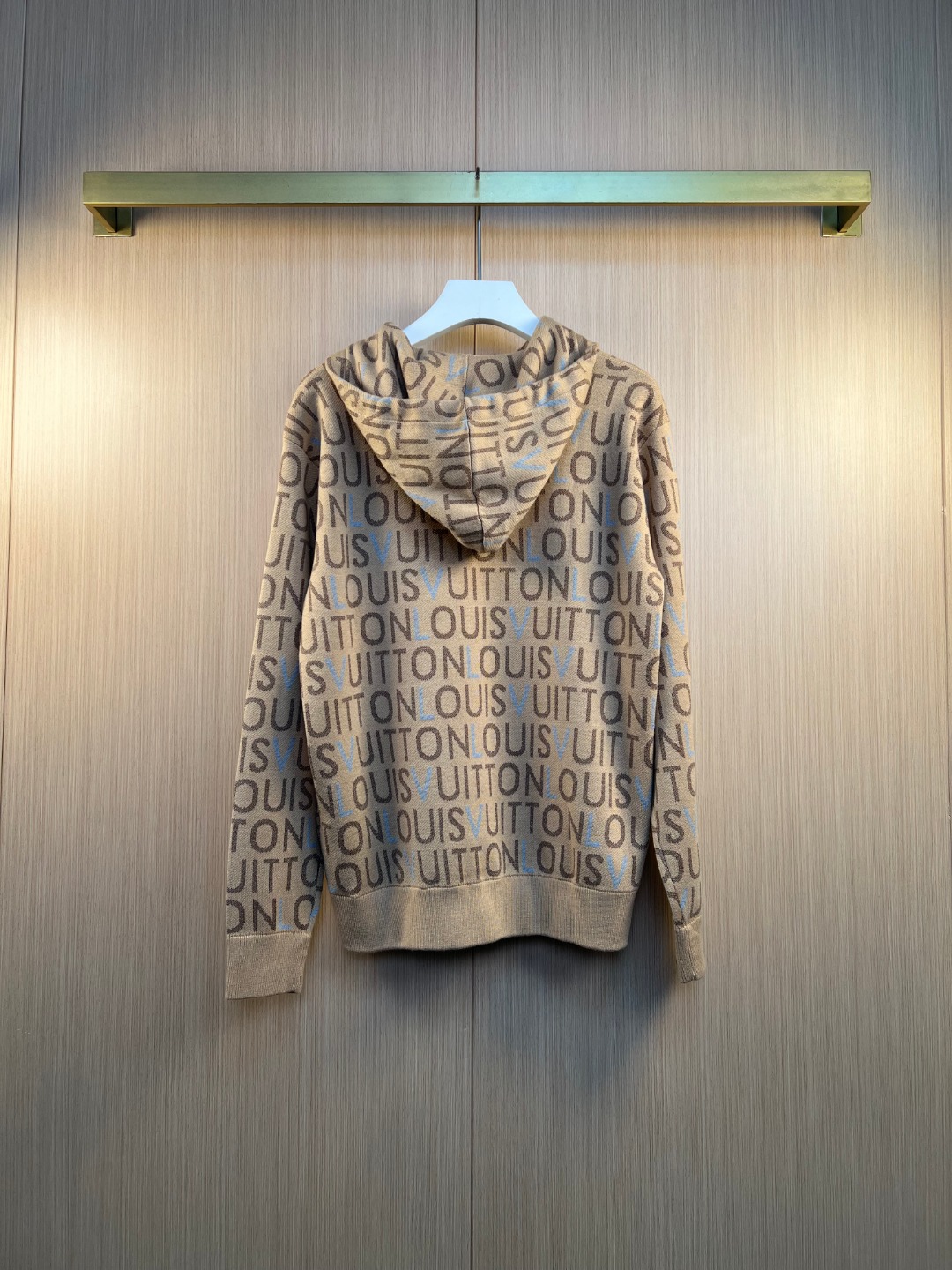 루이비통(LV) 올오버 레터링 니트 후드 티셔츠 의류