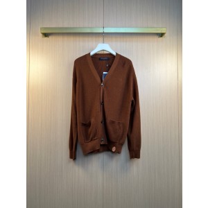 루이비통(LV) 모노그램 가죽 패치 니트 브이넥 가디건 의류