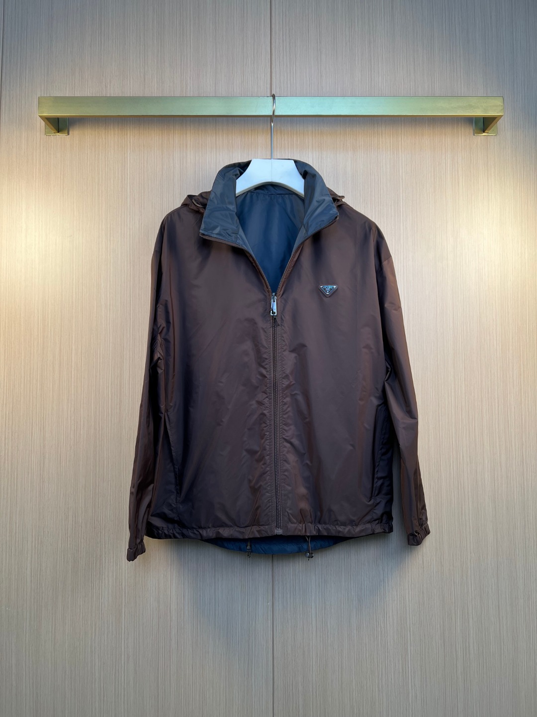 프라다(PRADA) 리나일론 리버서블 재킷 의류