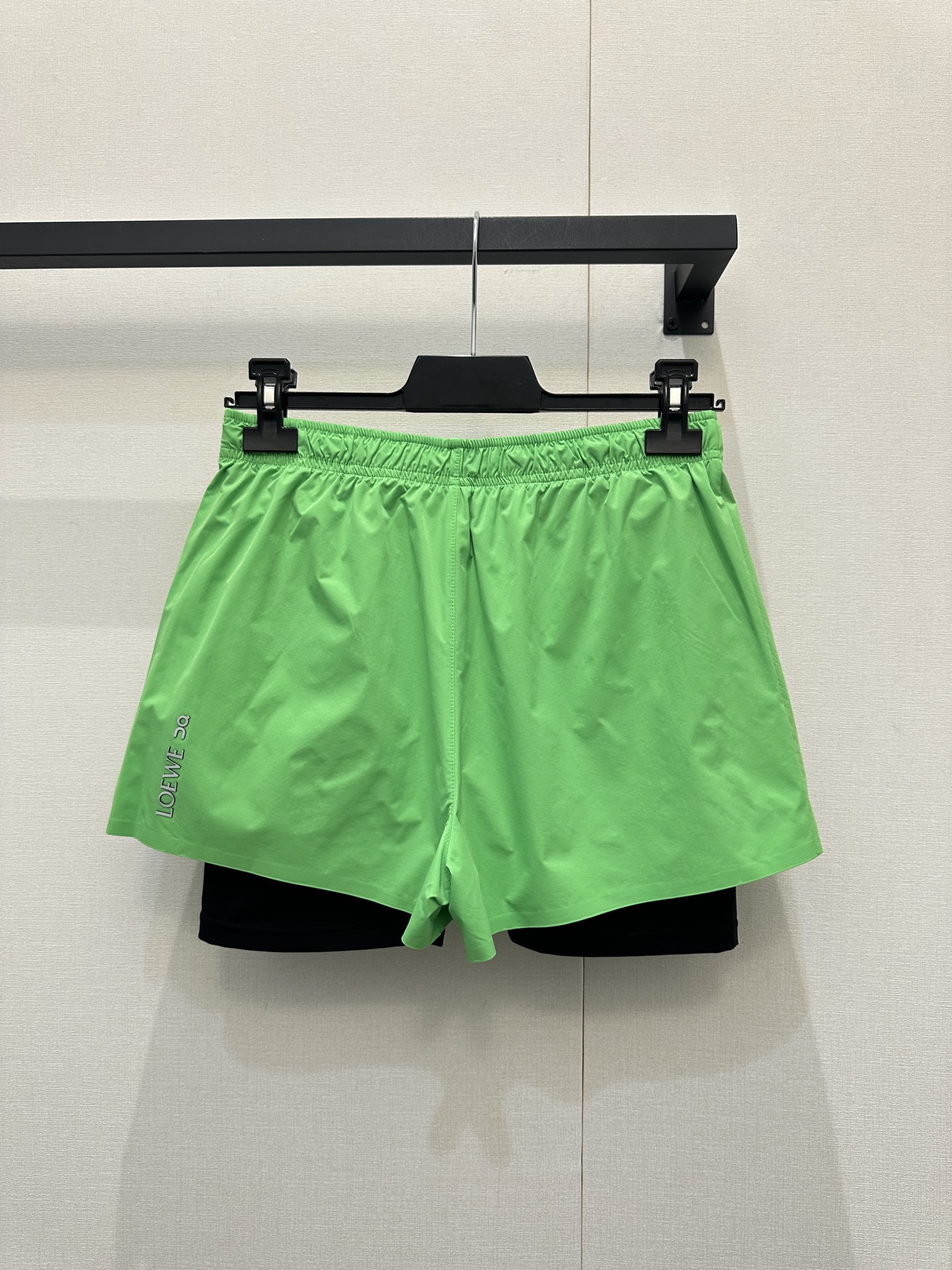 로에베(Loewe) x 온(On) 콜라보 런닝 숏팬츠 반바지 의류