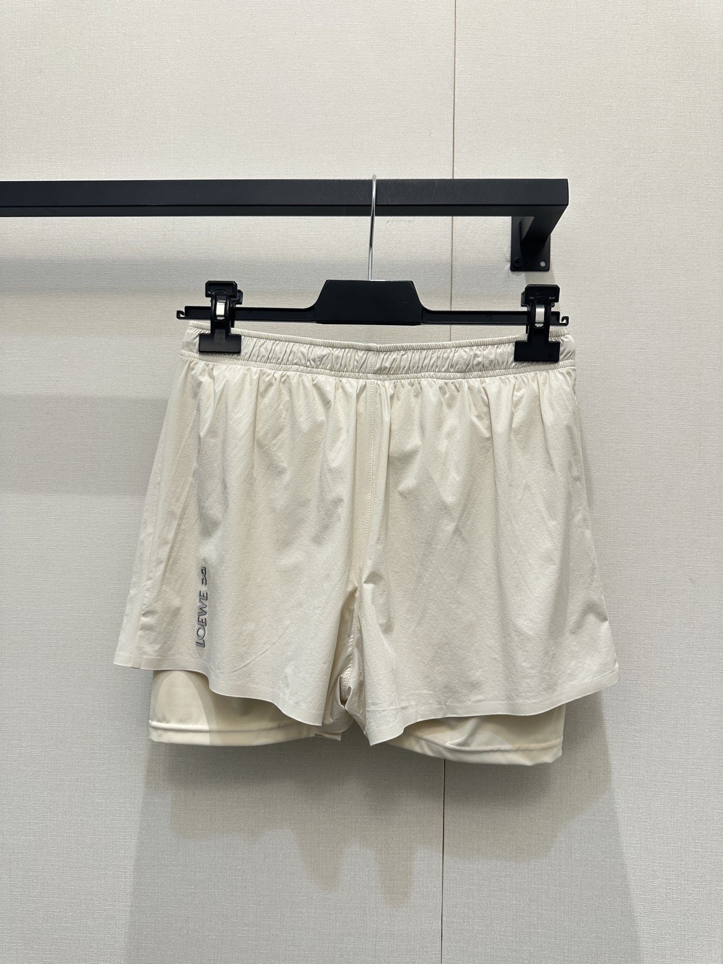 로에베(Loewe) x 온(On) 콜라보 런닝 숏팬츠 반바지 의류