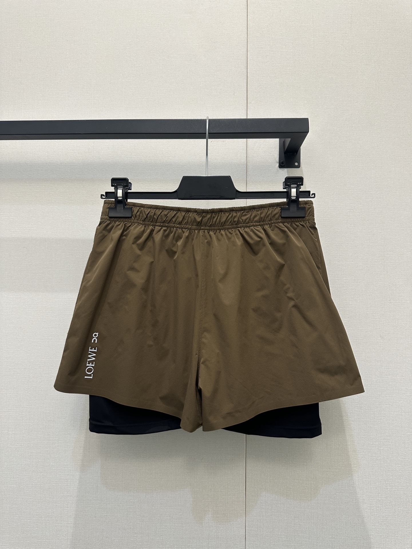 로에베(Loewe) x 온(On) 콜라보 런닝 숏팬츠 반바지 의류