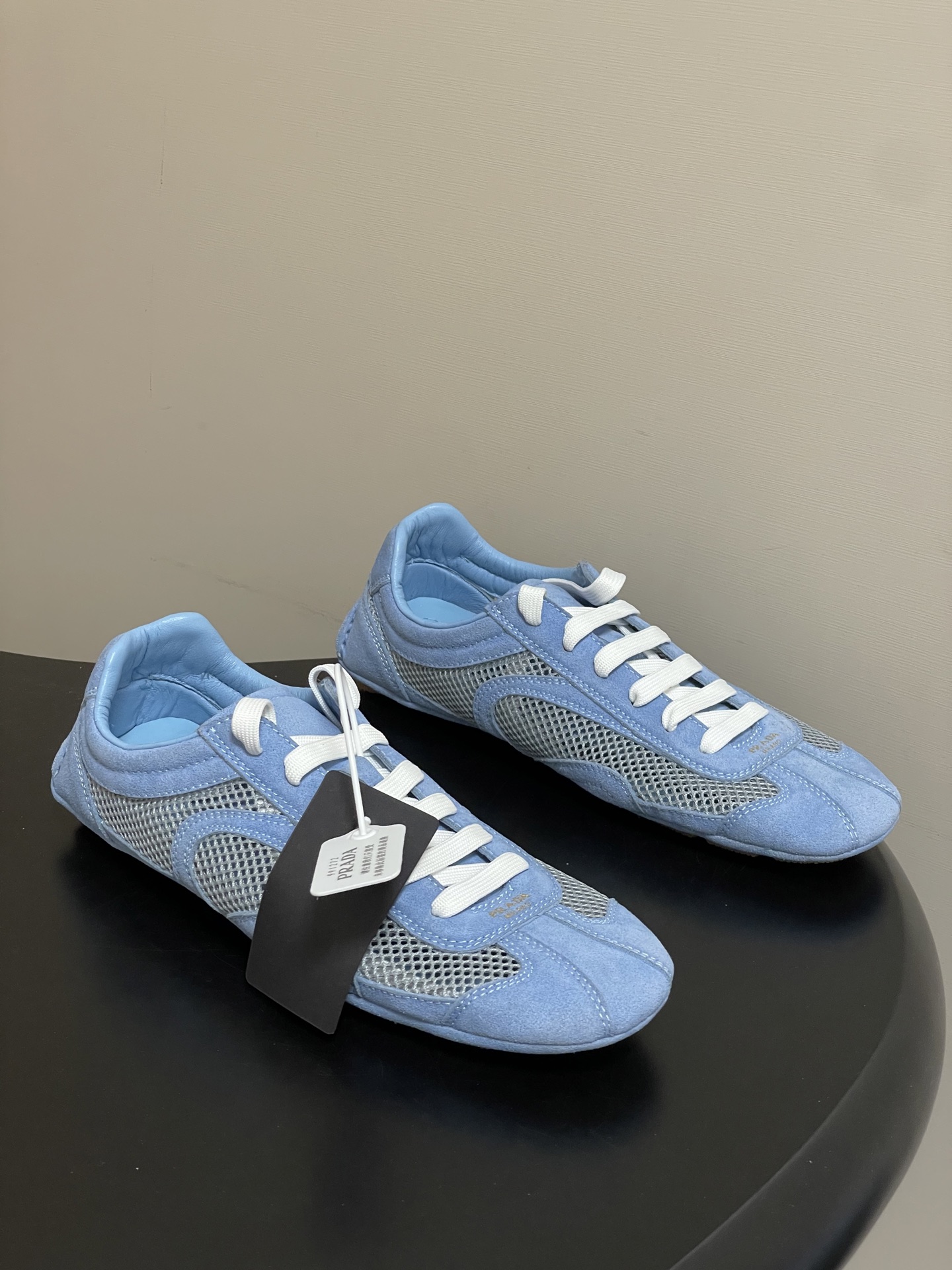 프라다(PRADA) 몬테카를로 스니커즈 신발