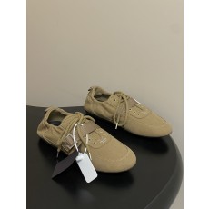 프라다(PRADA) 캔버스 로우탑 스니커즈 신발