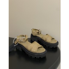 프라다(PRADA) 로마 피셔맨 플랫폼 샌들 신발