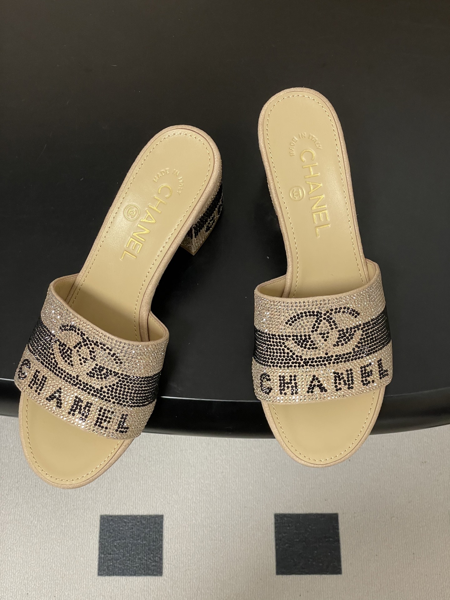 샤넬(Chanel)  더블C 쥬얼리 샌들 슬리퍼 신발 7cm