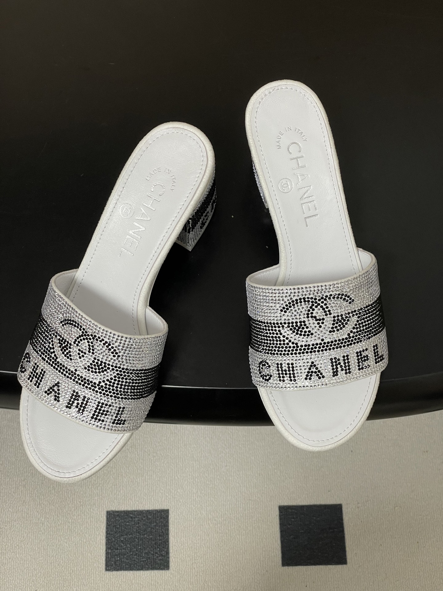 샤넬(Chanel)  더블C 쥬얼리 샌들 슬리퍼 신발 7cm