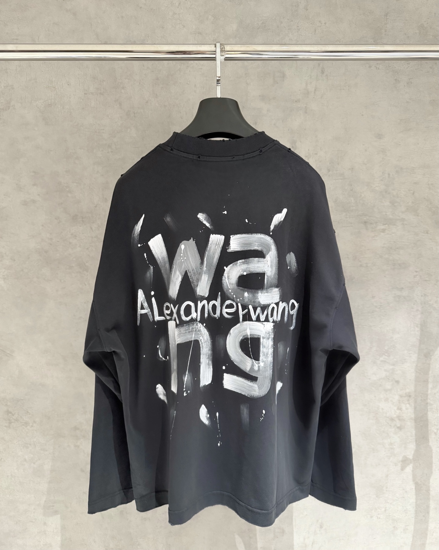 알렉산더왕(Alexander Wang) 그래픽 롱슬리브 티셔츠 의류