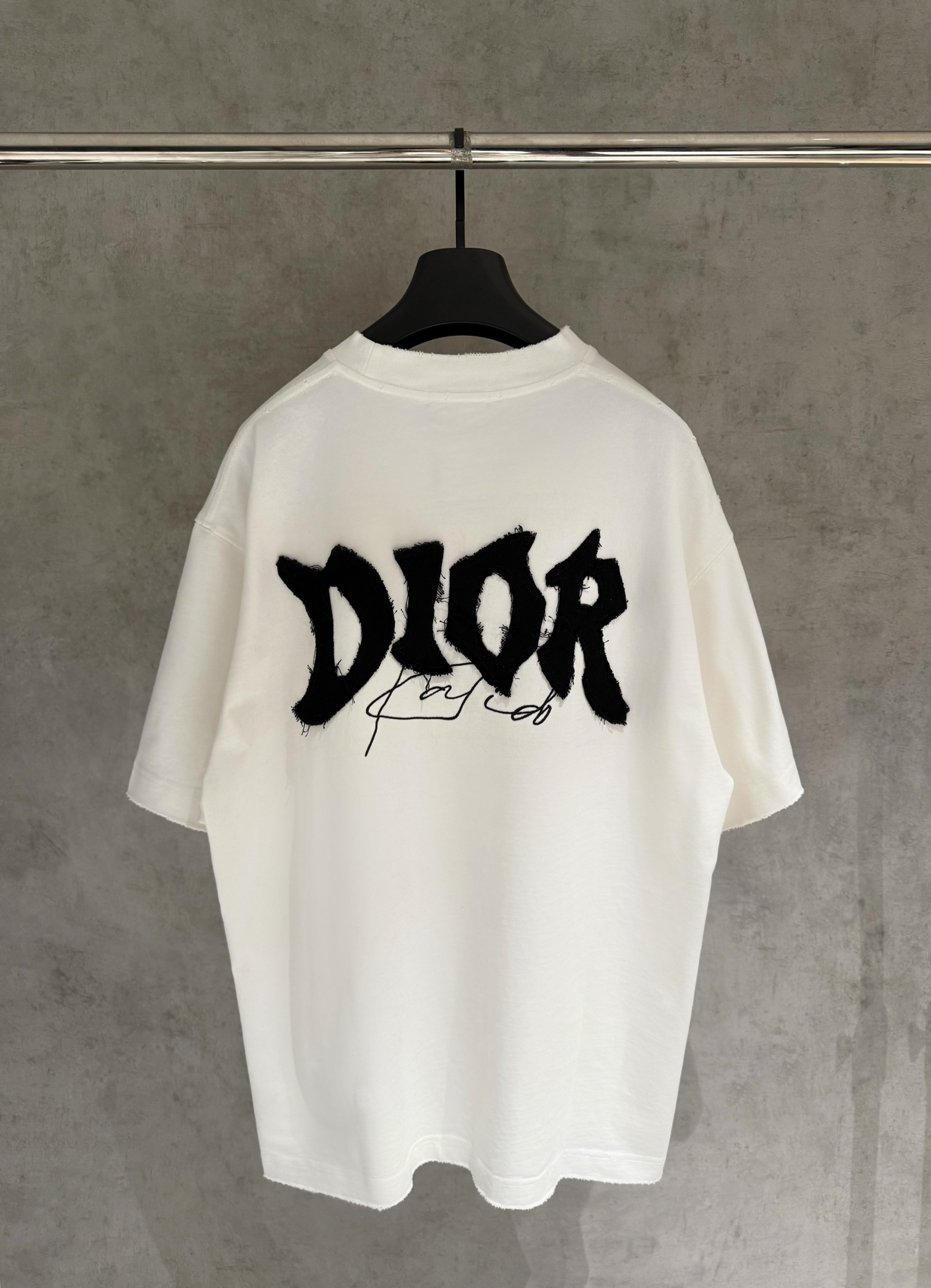 디올(DIOR) 패치 반팔 티셔츠 의류