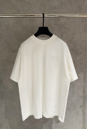 디올(DIOR) 자수 반팔 티셔츠 의류