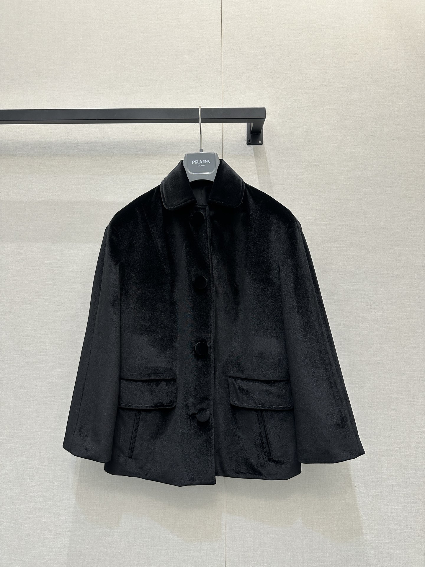 PRADA 프라다 클래식 카라 실크 벨벳 롱 자켓 재킷 의류