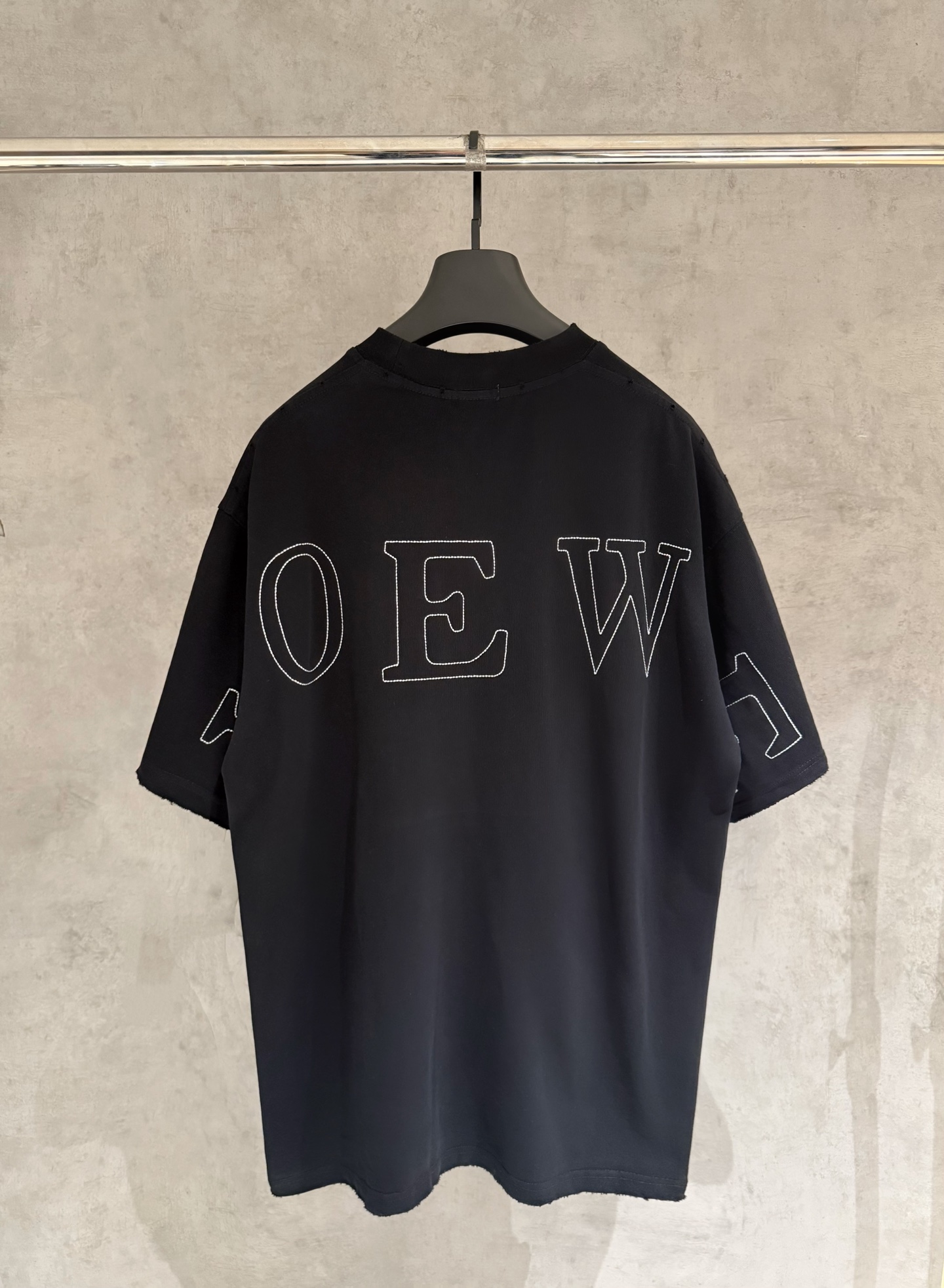 로에베(LOEWE) 패치 자수 반팔 티셔츠 의류