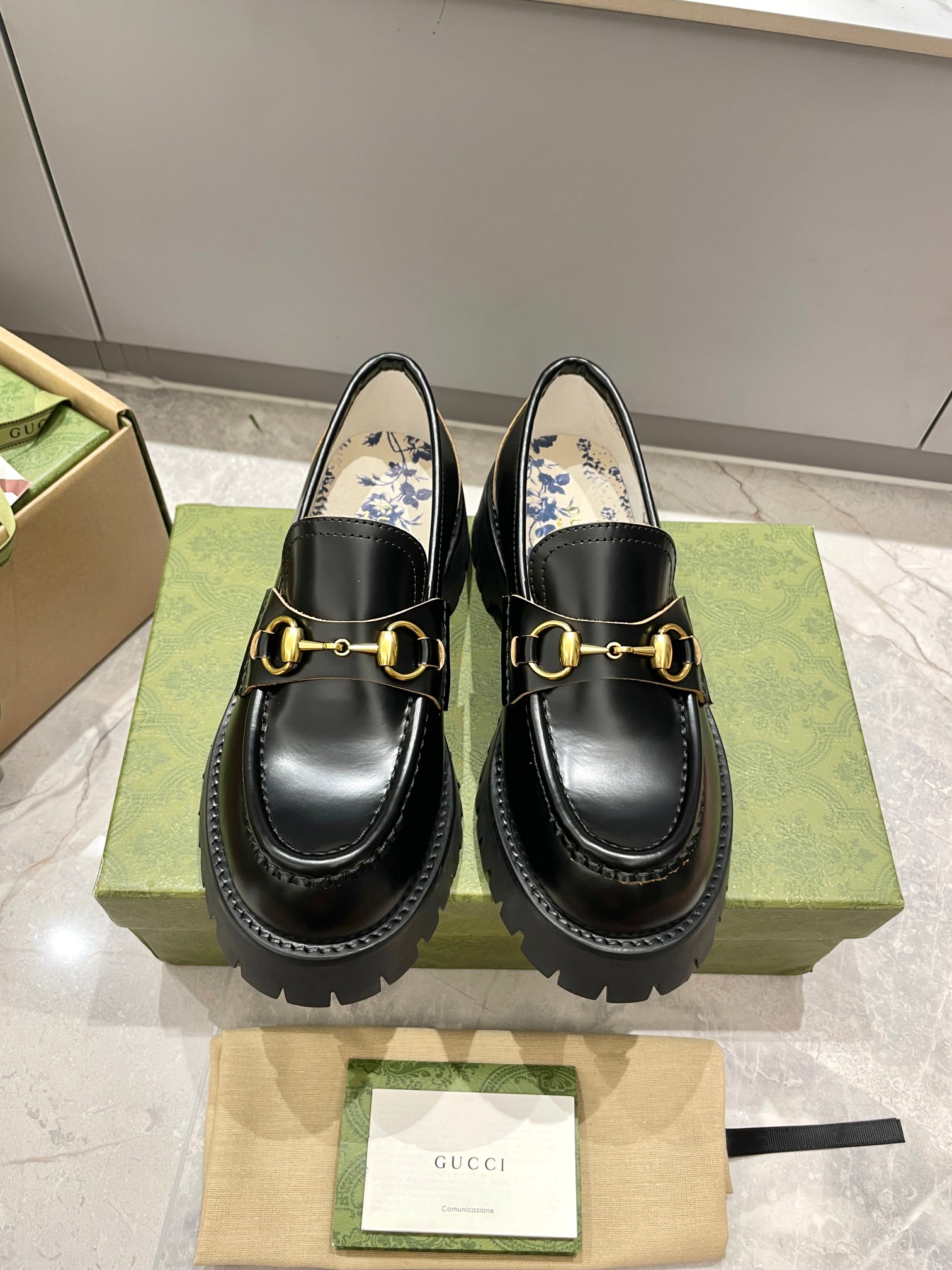 GUCCI 구찌 클래식 홀스빗 플랫폼 로퍼 구두 신발