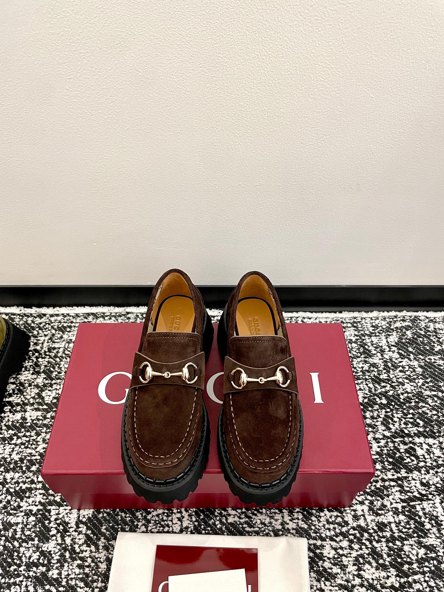 GUCCI 구찌 GG 로고 홀스빗 플랫폼 로퍼 구두 신발