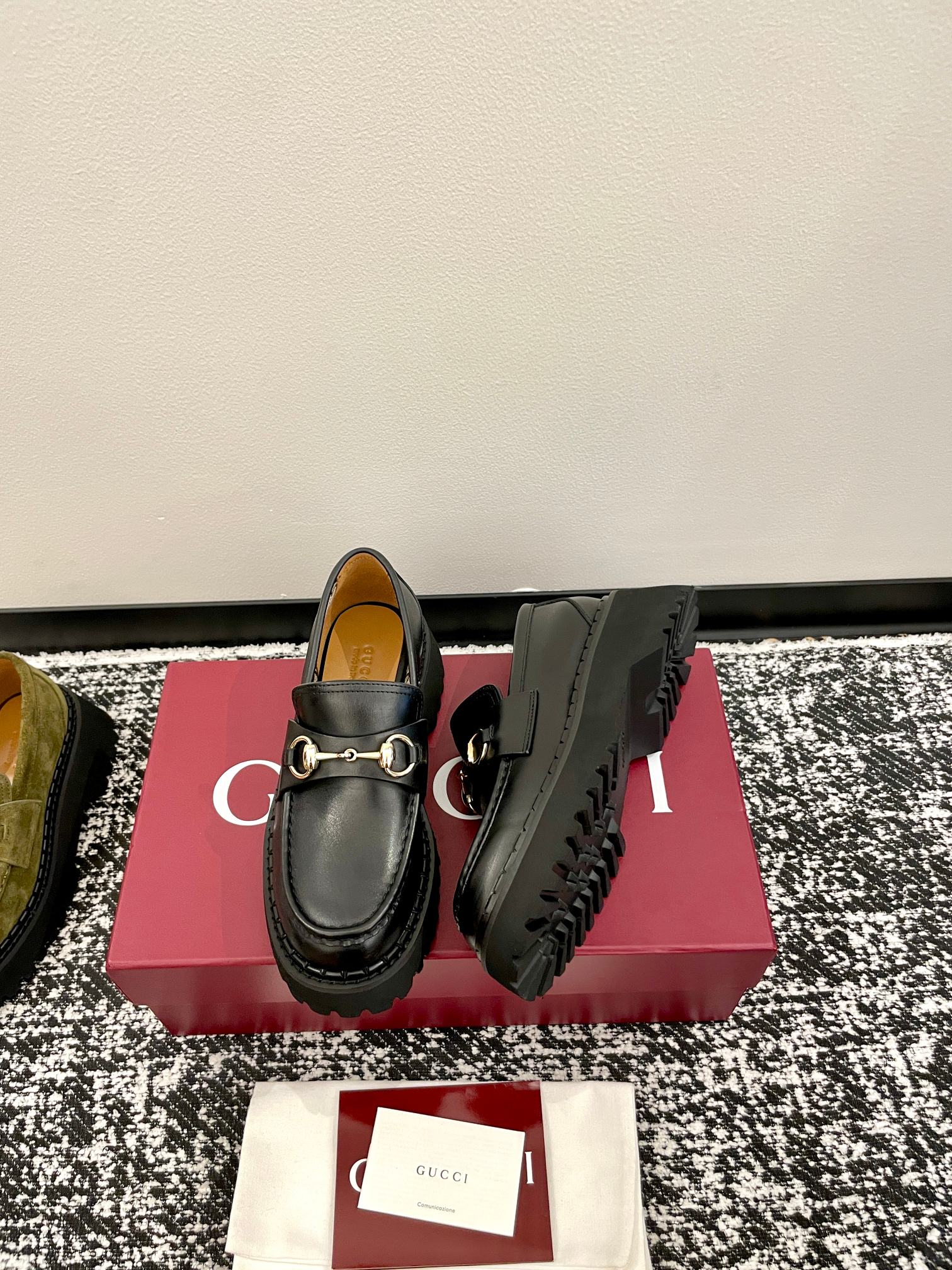 GUCCI 구찌 GG 로고 홀스빗 플랫폼 로퍼 구두 신발