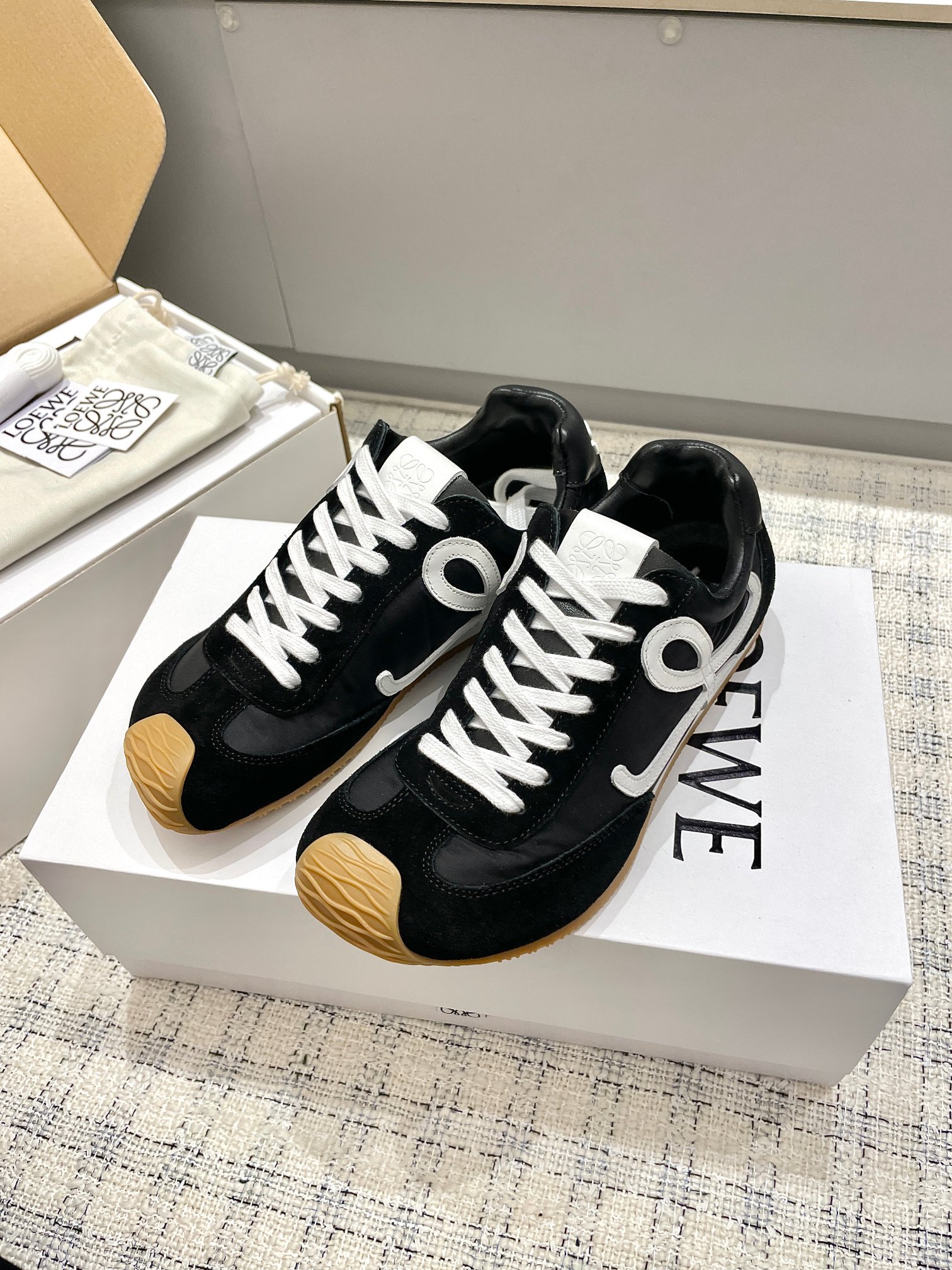 Loewe Ballet Runner 2.0 로에베 발레 러너 2.0 프리미엄 커플 스니커즈 신발