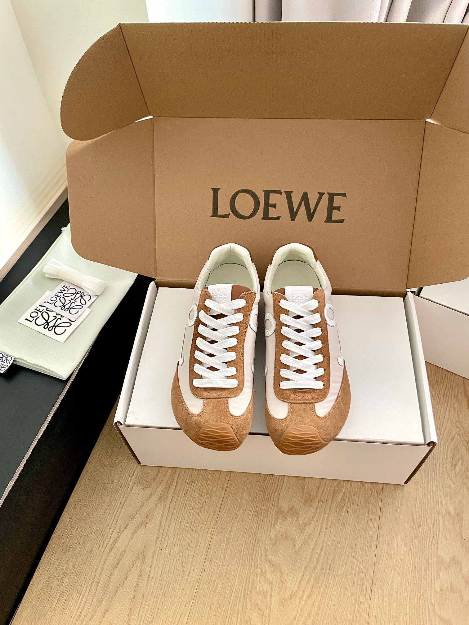 Loewe Ballet Runner 2.0 로에베 발레 러너 2.0 프리미엄 커플 스니커즈 신발